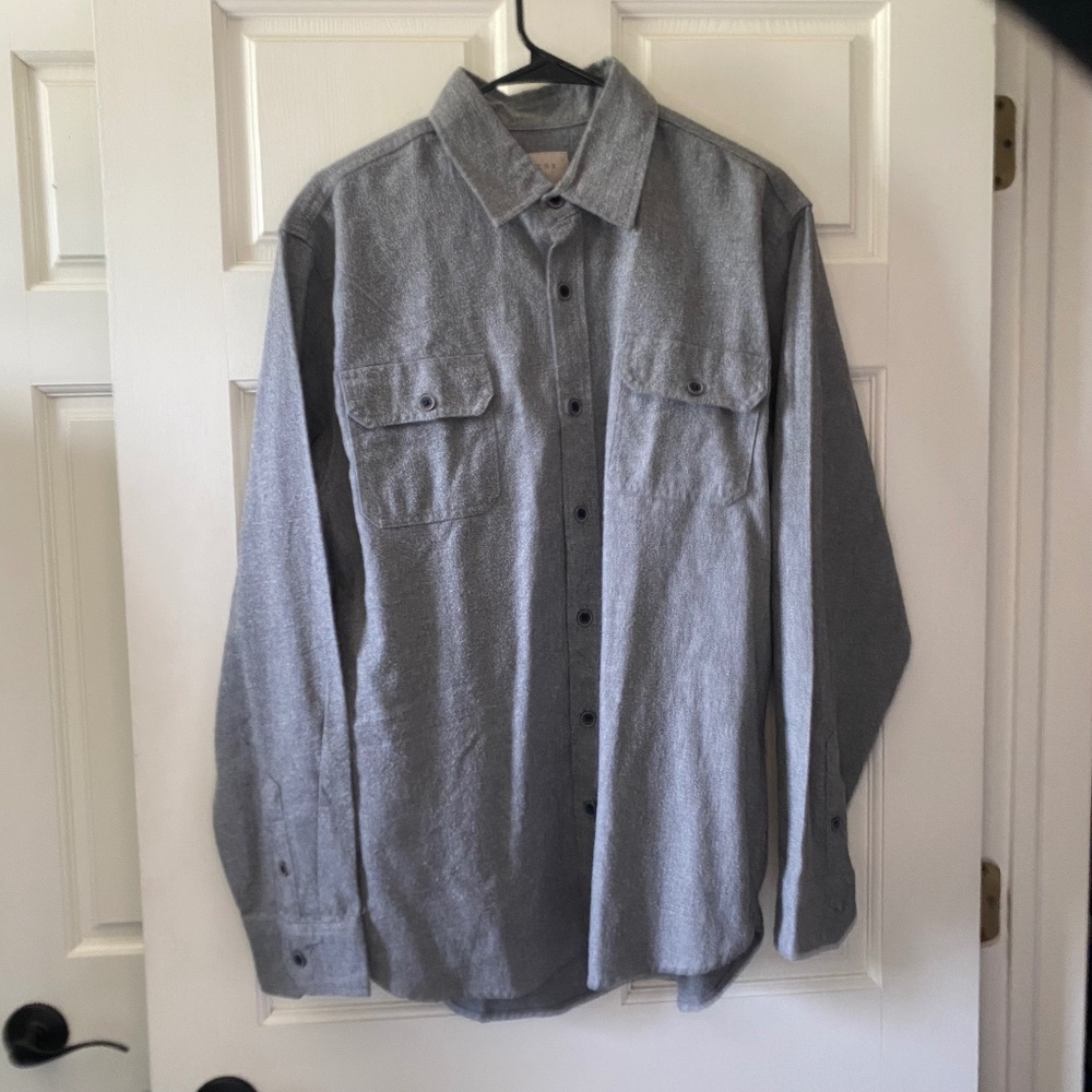 EUC - Jach's - Gray Button Down - Size L
